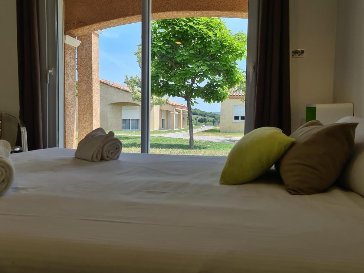 Park & Suites Village Gorges De L'Herault-Cevennes Brissac Exterior photo