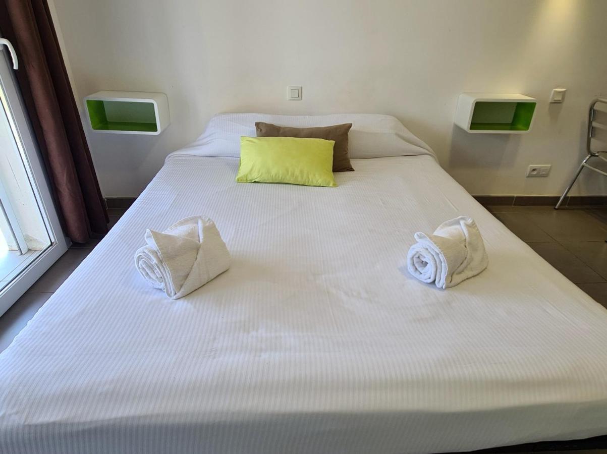 Park & Suites Village Gorges De L'Herault-Cevennes Brissac Exterior photo